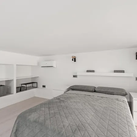 Vima Lofts 3*