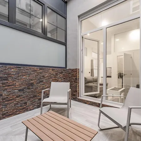 Vima Lofts Aparthotel 3*
