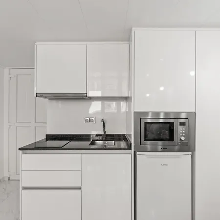Vima Lofts Aparthotel 3*