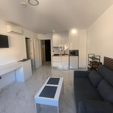 Aparthotel Vima Lofts 3*