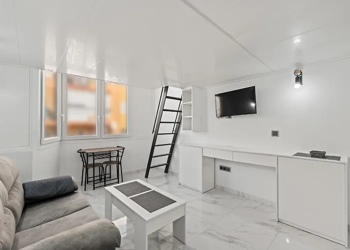 Pensión Vima Lofts 3*